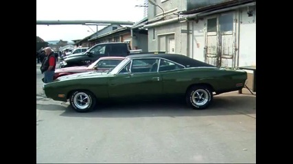 Dodge Charger v8 Американската мечта