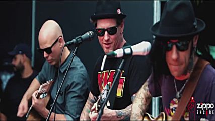 Stone Sour - Miracles ( Live Acoustic)