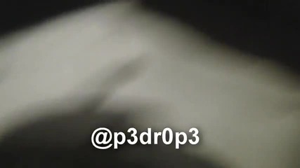 Dulce Maria Firmando mi Revista y Nueva cancion Pensando en Ti 