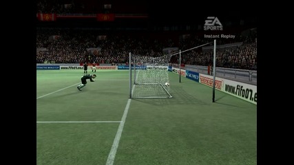 | Fifa 07 | Футболист Си Вкарва Смешен Автогол С Глава