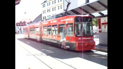 Трамвай номер 3 в Цвикау тръгва от спирка "студентско Общежитие"