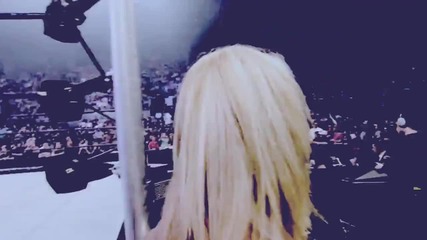 Michelle Mccool - Hunter