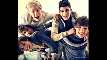 Превод & Текст ! Прекрасна !! One Direction - Stole My Heart