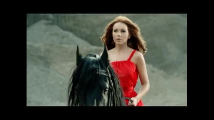 Alisia - Coming soon, - Близо до мен , Очаквайте скоро !!!