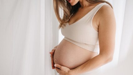 Колко големи стават гърдите на жените, докато са бременни? (ВИДЕО)