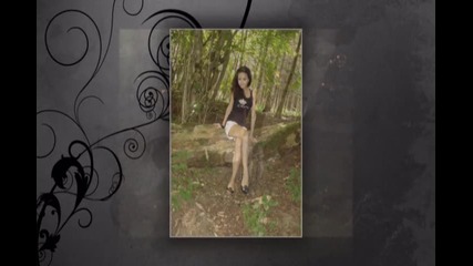 vikki ;**