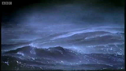 Как е роден ураганa - Наука на Супер бури - Би Би Си 
