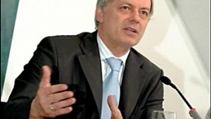 Валентин Михов