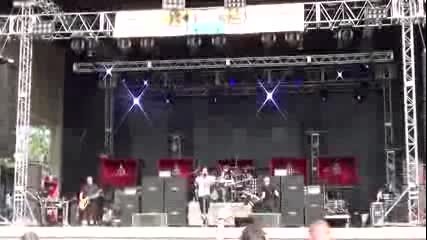 Thousand Foot Krutch - Be Somebody Live At Kingfest 2012