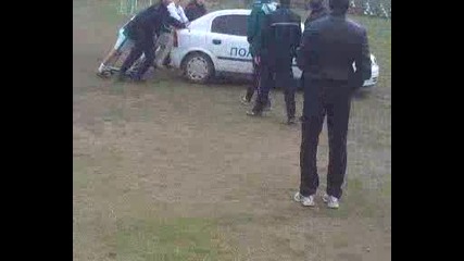 Смях !! Патрулка не пали