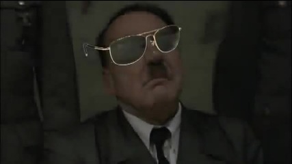 Адолф Хитлер с песен на Gangam Style ;]