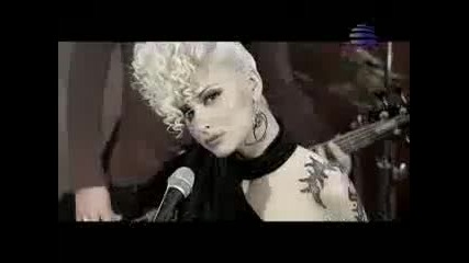 Видео На Цветелина Янева - Момиче За Всичко