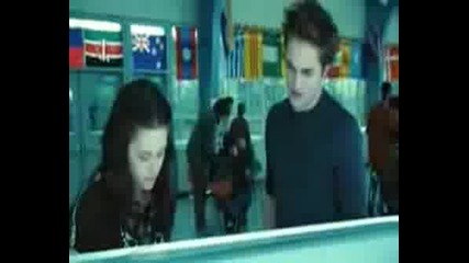 Exclusive Twilight Lunch Scene 