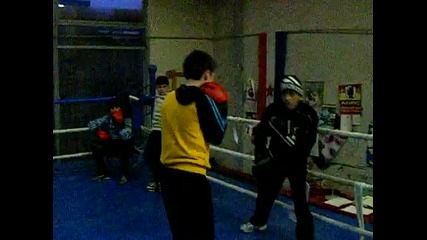 k.m.s. Sasho Asenov Boxing Lokomotiv Plovdiv trenirovka 1