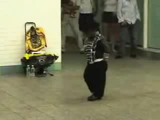 Mini Michael Jackson