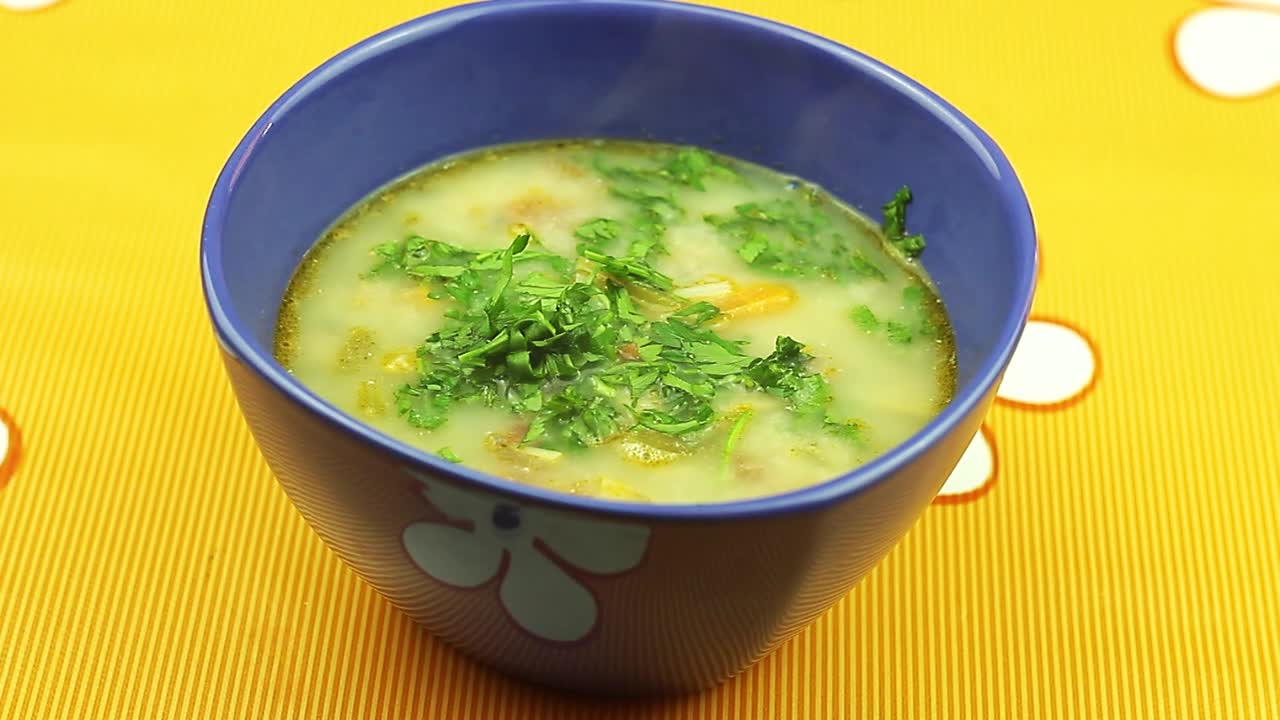 Вкусна гъбена супа