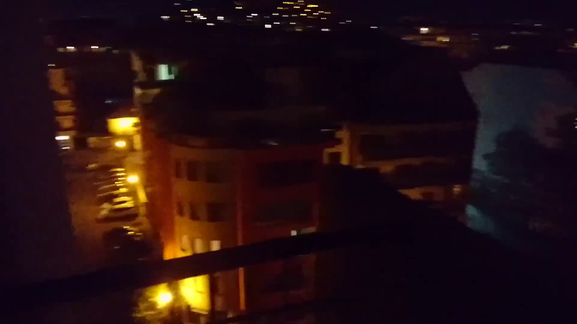 Фойерверки между блоковете в Пловдив