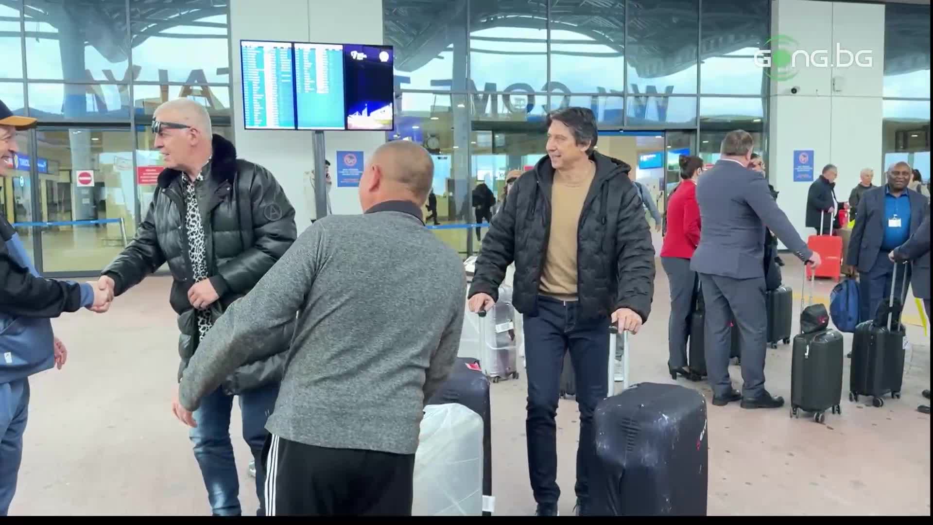Големите шефове на Левски пристигнаха при отбора в Турция