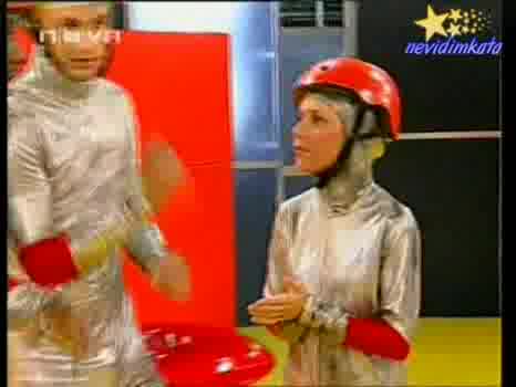 Дупка В Стената- 2 Кръг-Алфредо Торес Срещу Брейкърите! 25.07.2008