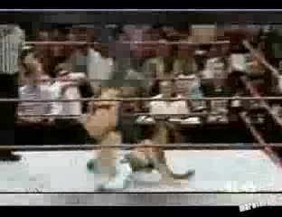 Mickie James - Много Яко Mv