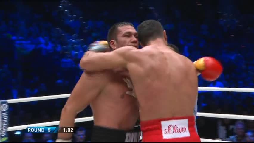 Ключовият момент в мача Пулев - Кличко