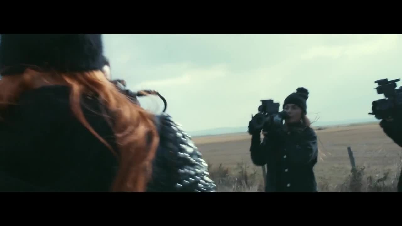 Robbie Williams Love My Life - Official Video