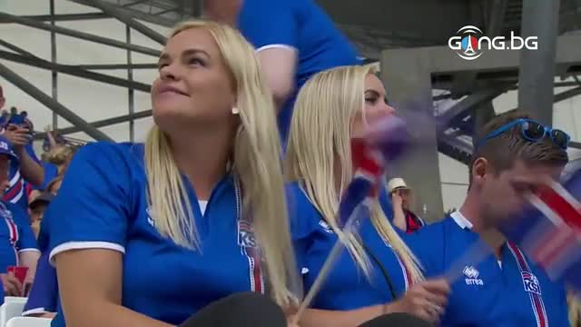Атрактивни исландки се отдадоха на футболни страсти в Марсилия