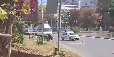 Сигнал за изоставен куфар във Варна, полицията подготвя контролиран взрив