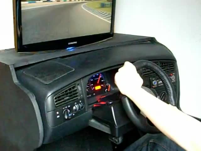 Кой иска такъв симулатор вкъщи !!!