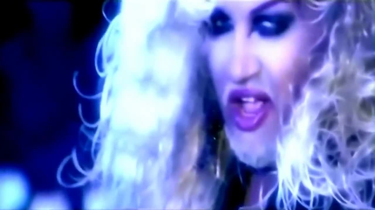Азис - Обречи Ме На Любов ( Official Video )