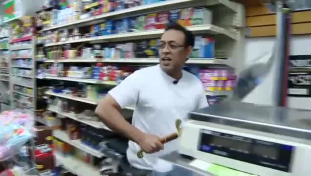 Крадец напада магазин с меч, развръзката е неочаквана!