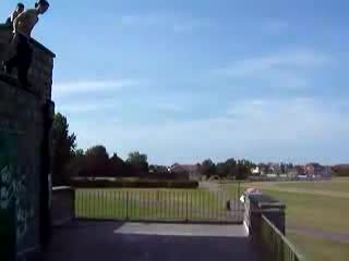 Daniel Ilabaca - Front Flip