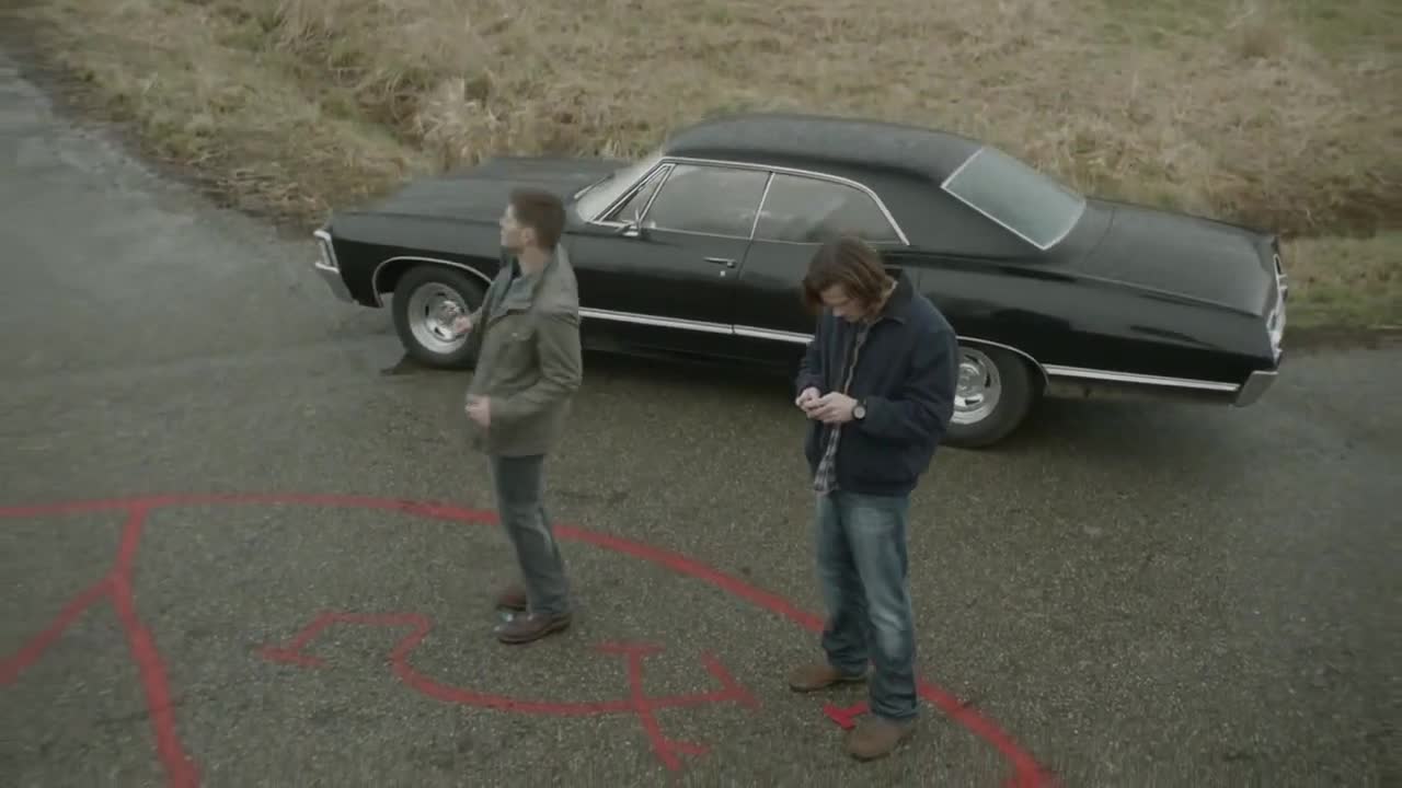 Звездите от сериала ' Supernatural ' замесени в ' Harlem Shake - Братята Уинчестър отново спукват