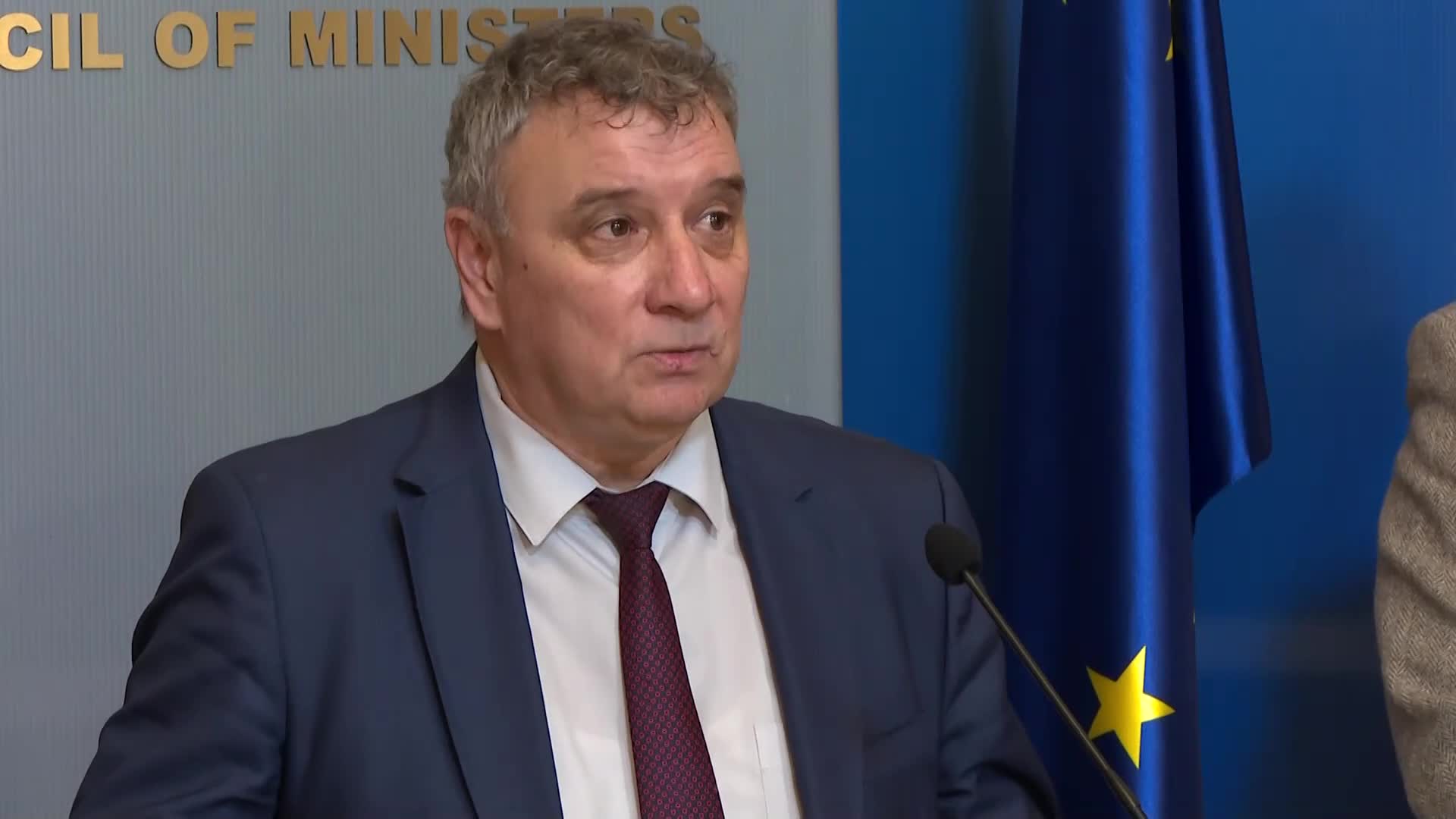 Денков: Придвижваме се към групата на държавите, които предлагат безплатно висше образование