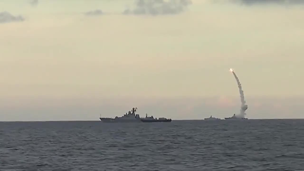 Русия отново изстреля крилати ракети от Каспия по-посока Ид в Сирия