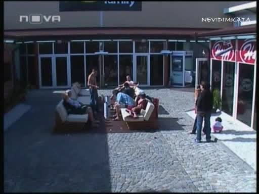 Big Brother F - Боян Смазва Цветелин От Псувни. На Крачка От Бой В Къщата 30.03.10 