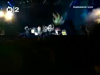 Audioslave - Show Me How To Live (Live)