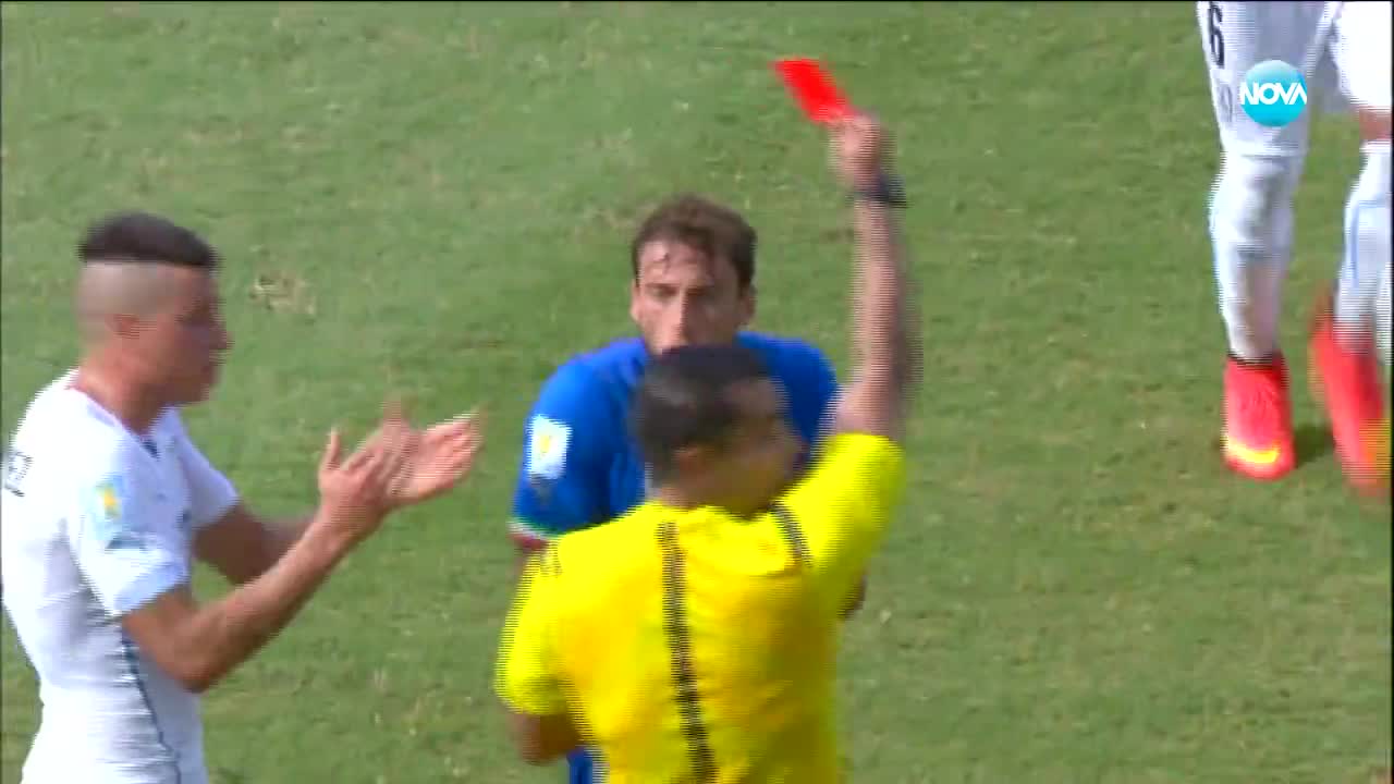 Италия загуби с 0:1 от Уругвай