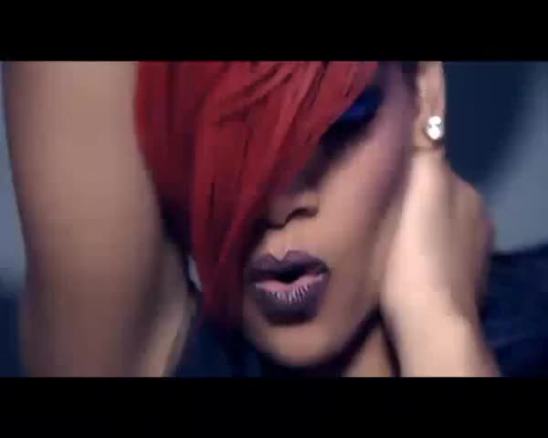 Превод Rihanna - Whos That Chick ( Night Version ) ( Високо Качество ) 