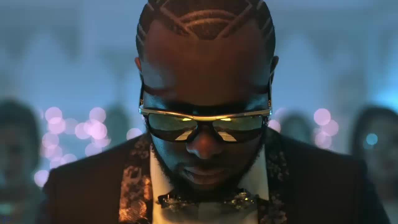 Франция 2015! Maitre Gims ft. Niska - Sapes comme jamais ( Официално Видео )