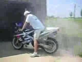 Burnout На Suzuki