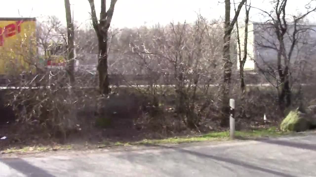 >Седмицата приключи на този малък паркинг