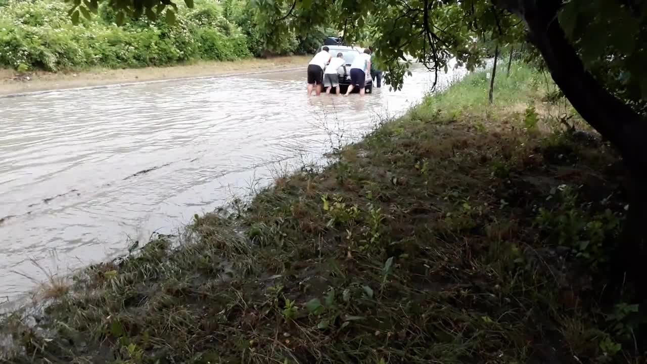 "Моята новина": Порой във Варна