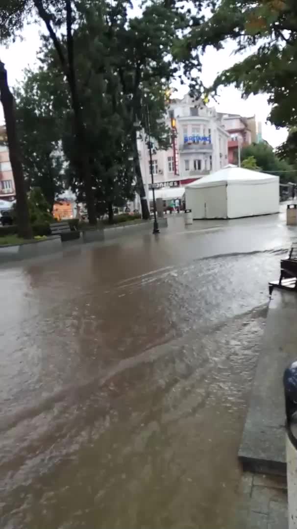 Варна след поредния дъжд