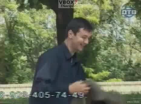 Голи и Смешни Скрита Камера Закачена пола на Мотор