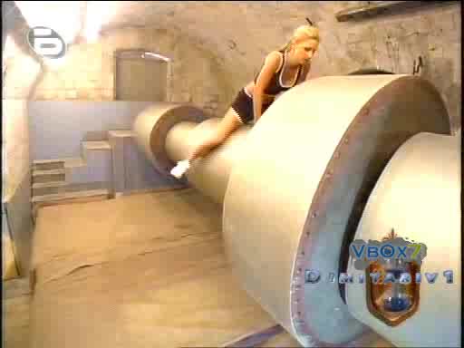 Циците На Петя Кожухарова - Форт Бояр (fort Boyard)