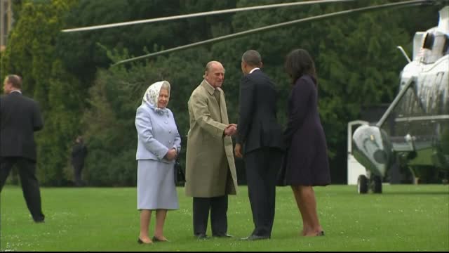 Барак Обама обядва с Елизабет II