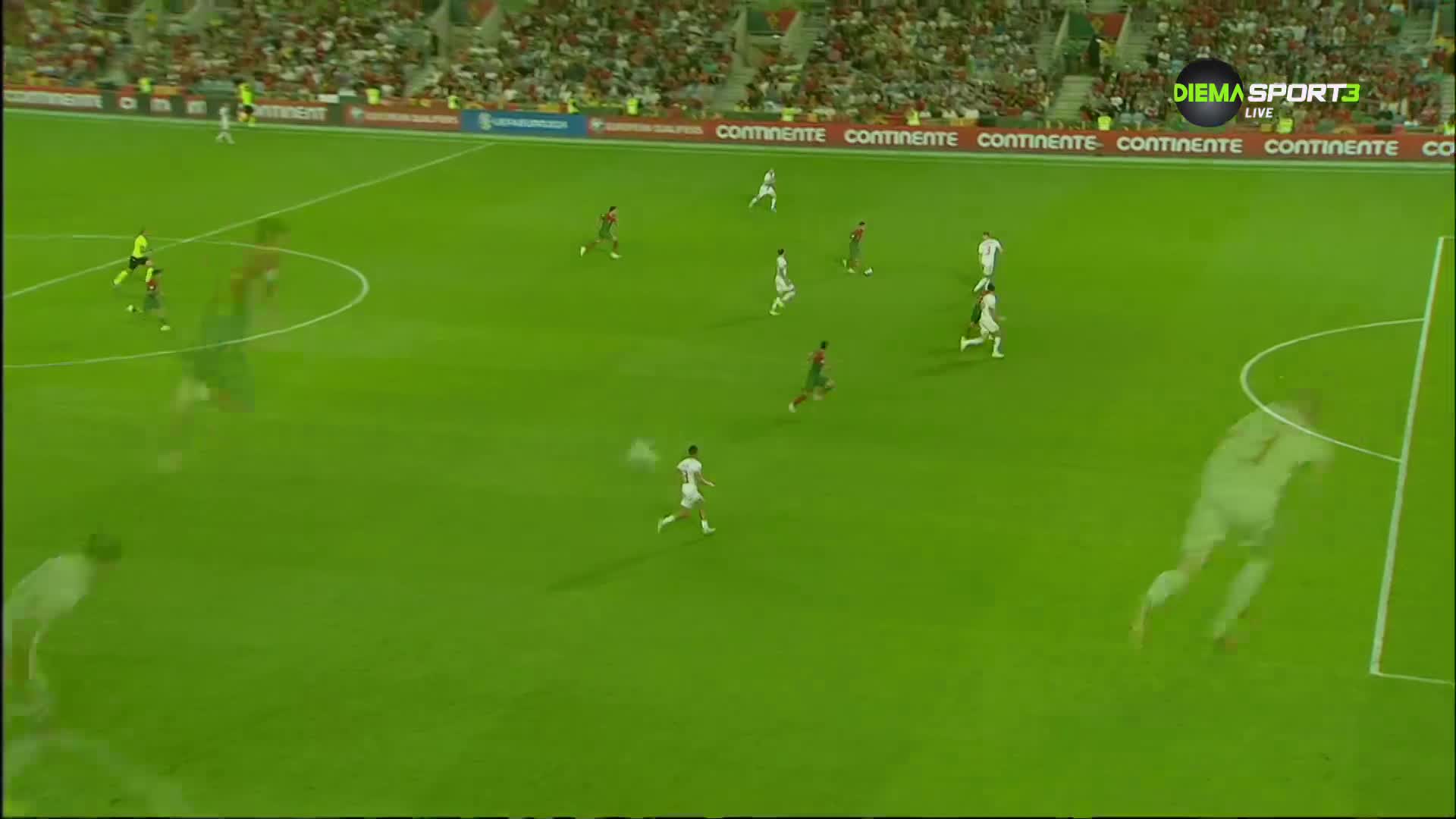 8:0 за Португалия след попадение на Бруно Фернандеш