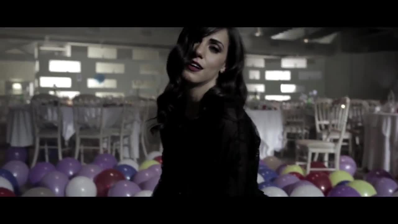 Премиера 2013 * Би могъл !! превод - Elisavet Spanou - Tha mporouses Official Video