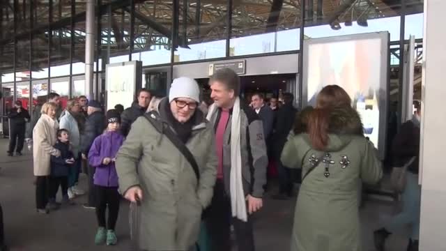 Затвориха летището в Хамбург заради странна миризма